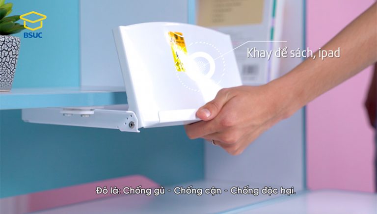 Khay để sách và ipad tiện lợi cho bé