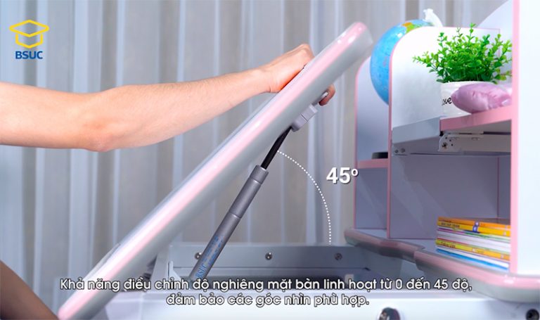 Mặt bàn có khả năng chiều chỉnh độ nghiêng linh hoạt từ 0 đến 45 độ